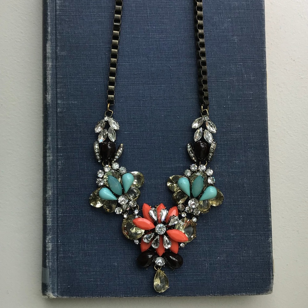 Bauble necklace